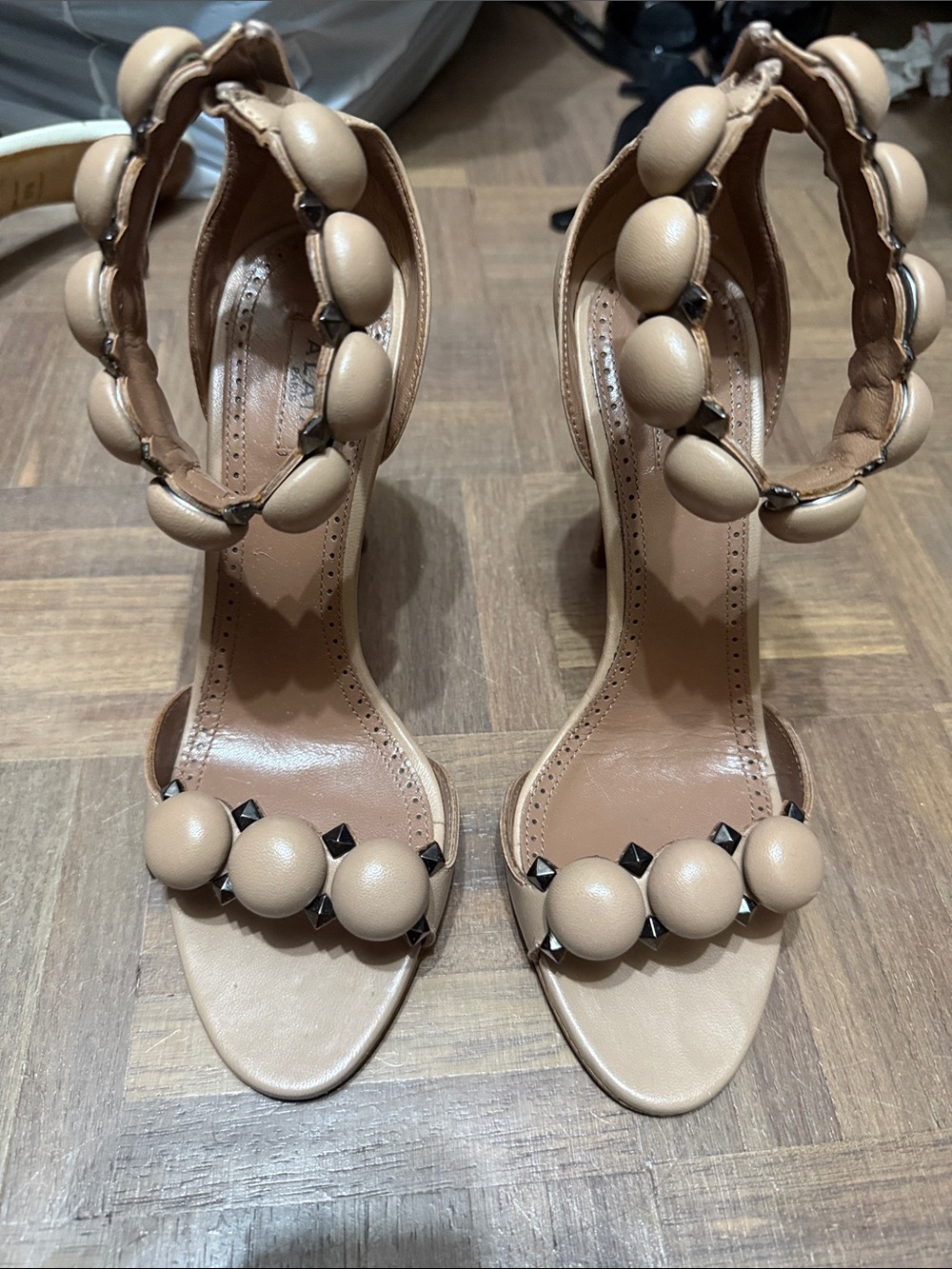 Alaia Beige Studded Pearl Ankle-Strap Sandals 36.5